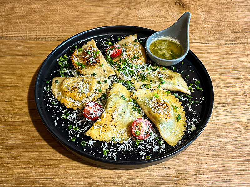 Das Südtiroler - Schlutzkrapfen